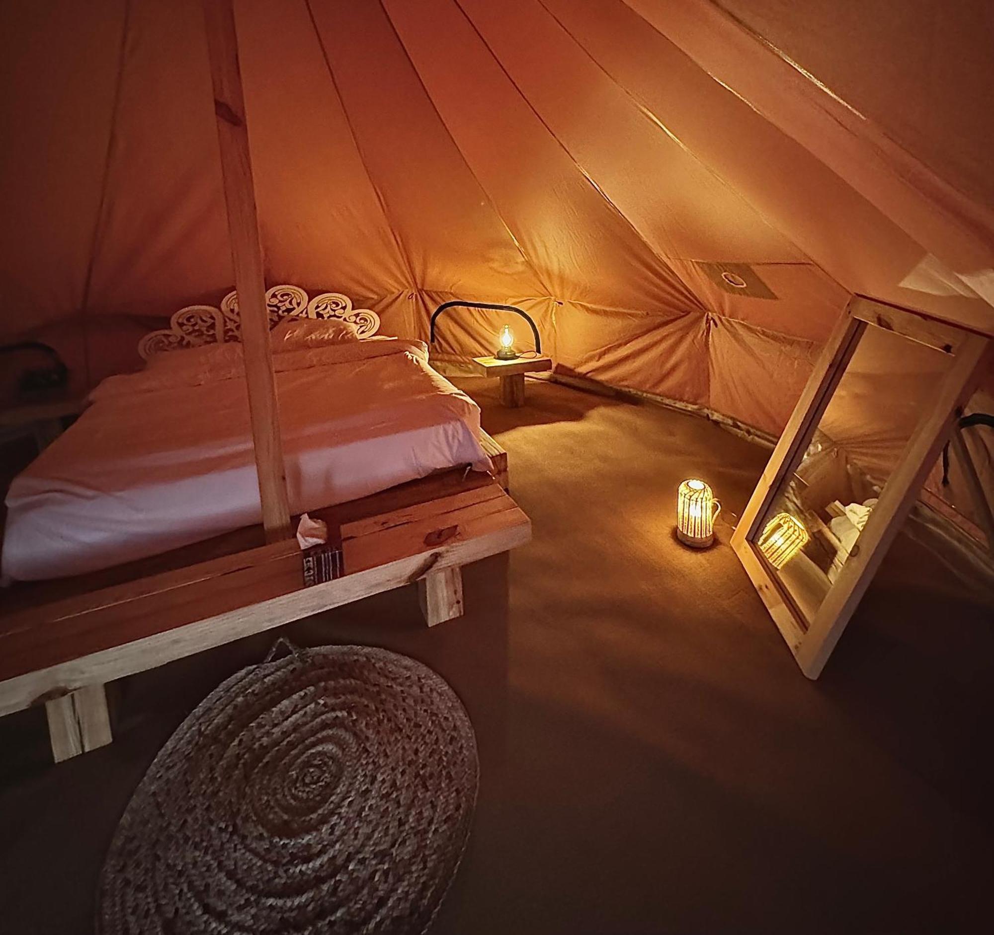 Desert Diamond Private New Camp Badīyah Kültér fotó