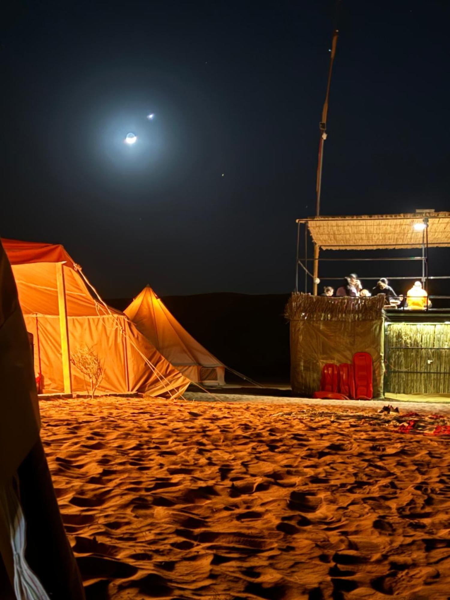 Desert Diamond Private New Camp Badīyah Kültér fotó