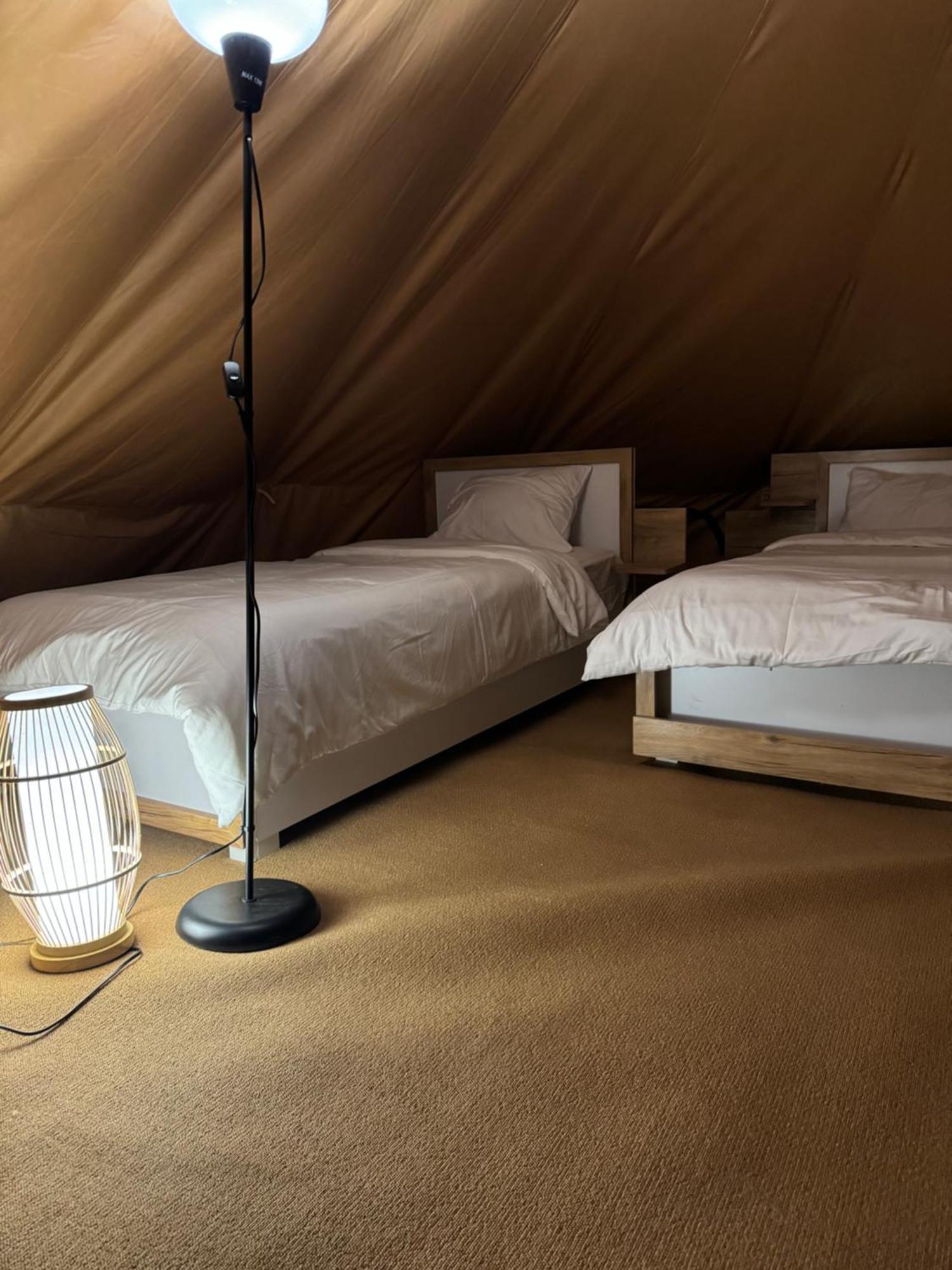 Desert Diamond Private New Camp Badīyah Kültér fotó