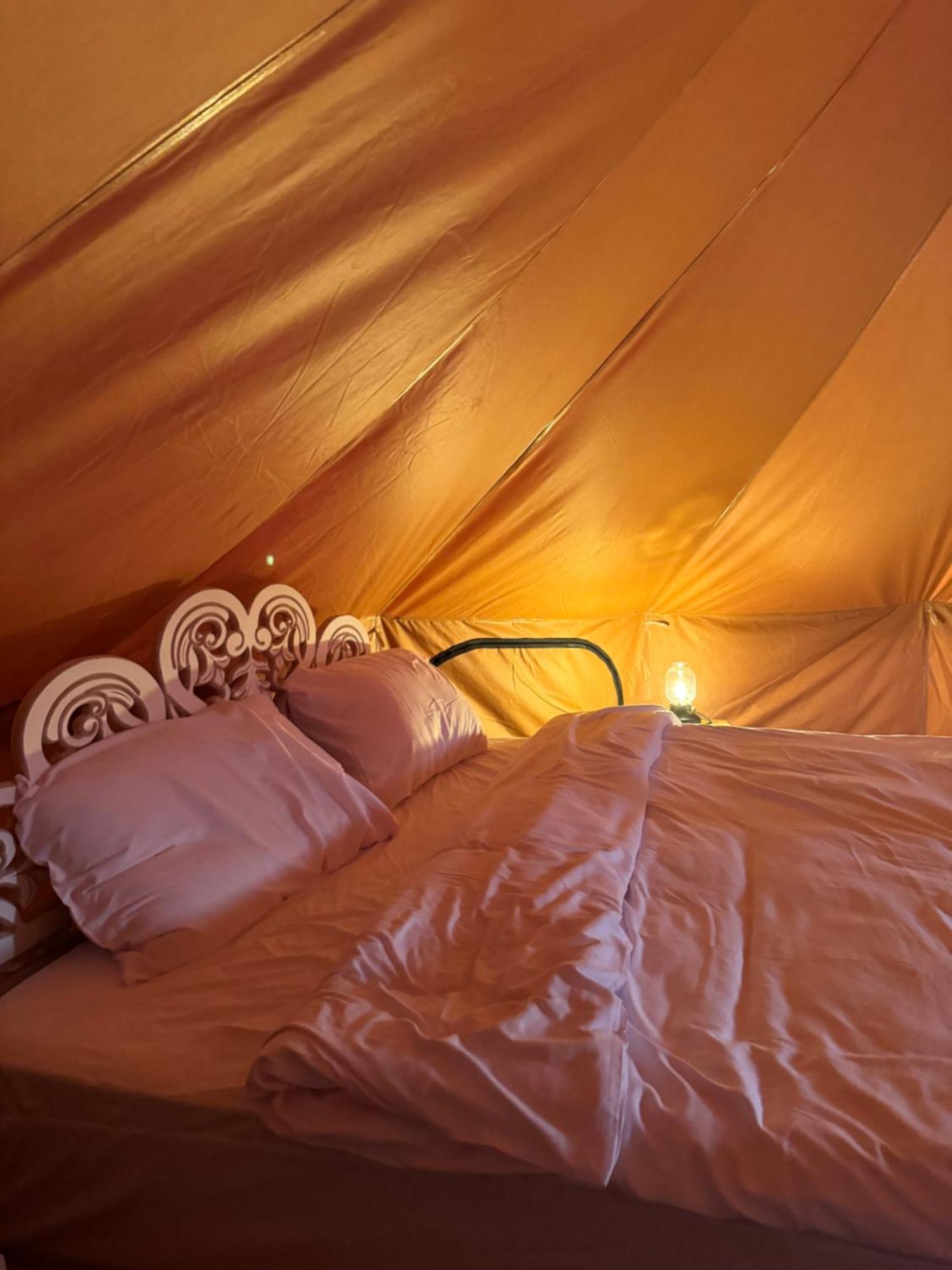 Desert Diamond Private New Camp Badīyah Kültér fotó