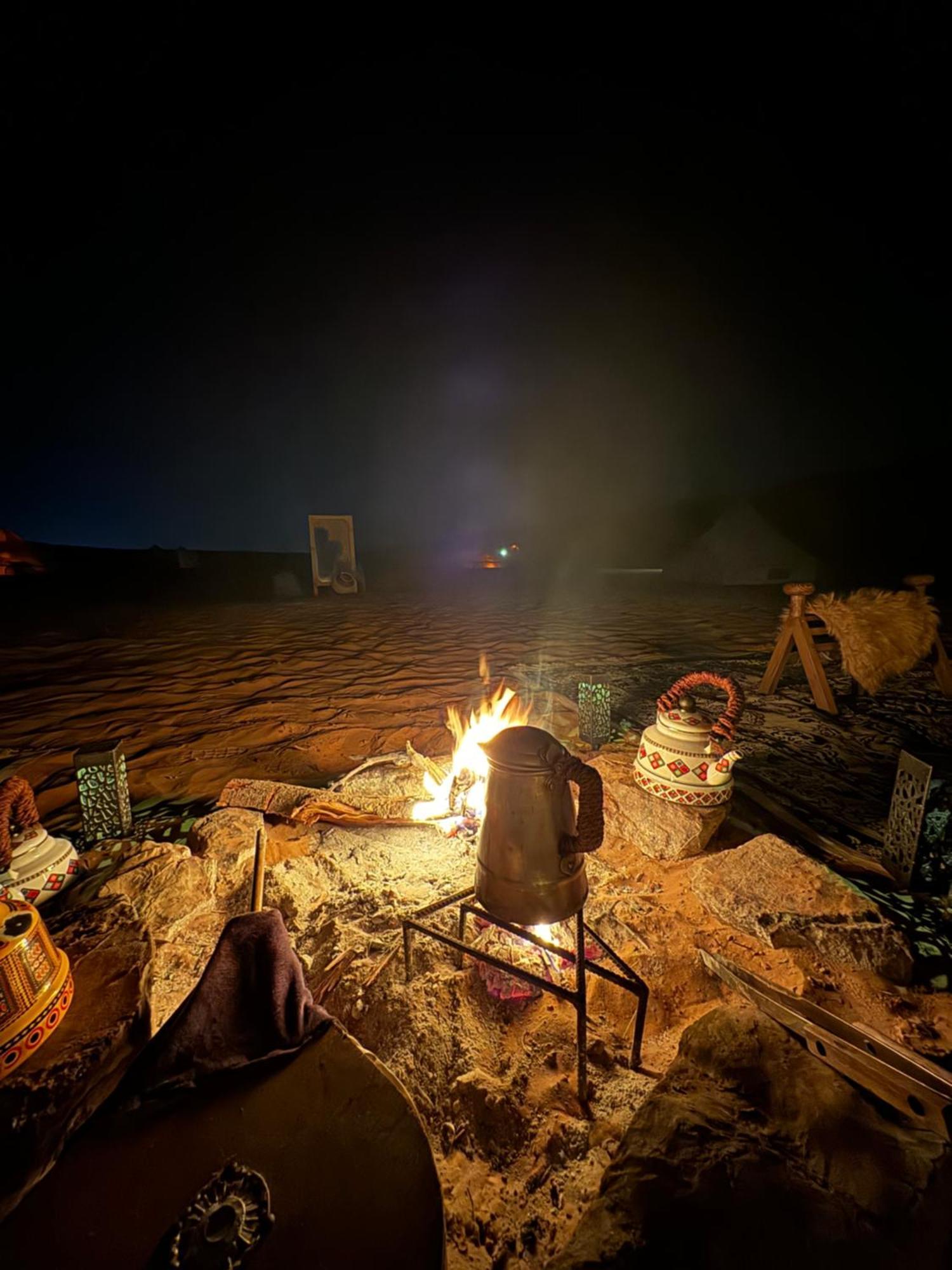 Desert Diamond Private New Camp Badīyah Kültér fotó